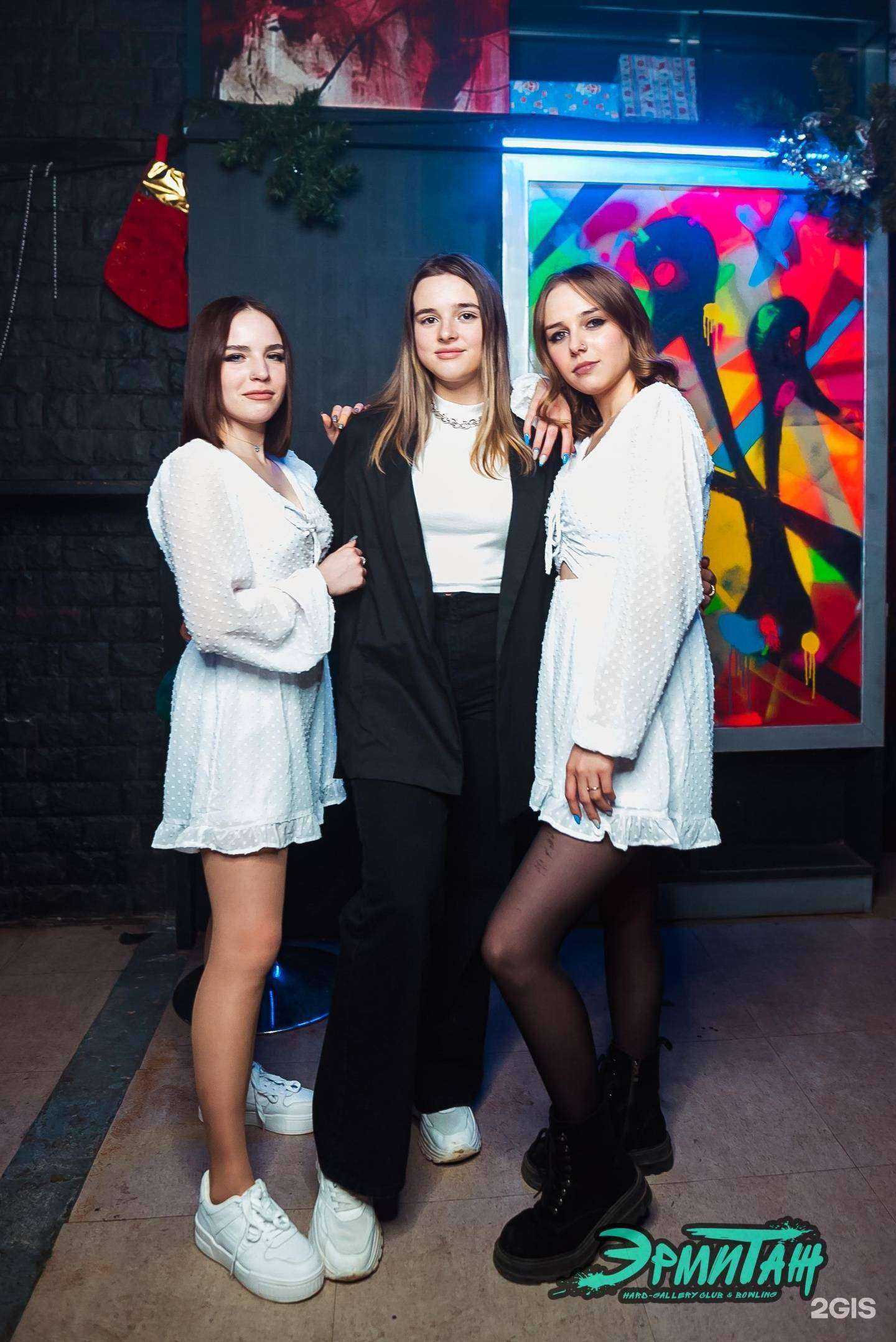 Отзывы на компанию Эрмитаж hard-gallery club&bowling в Красноярске c фото