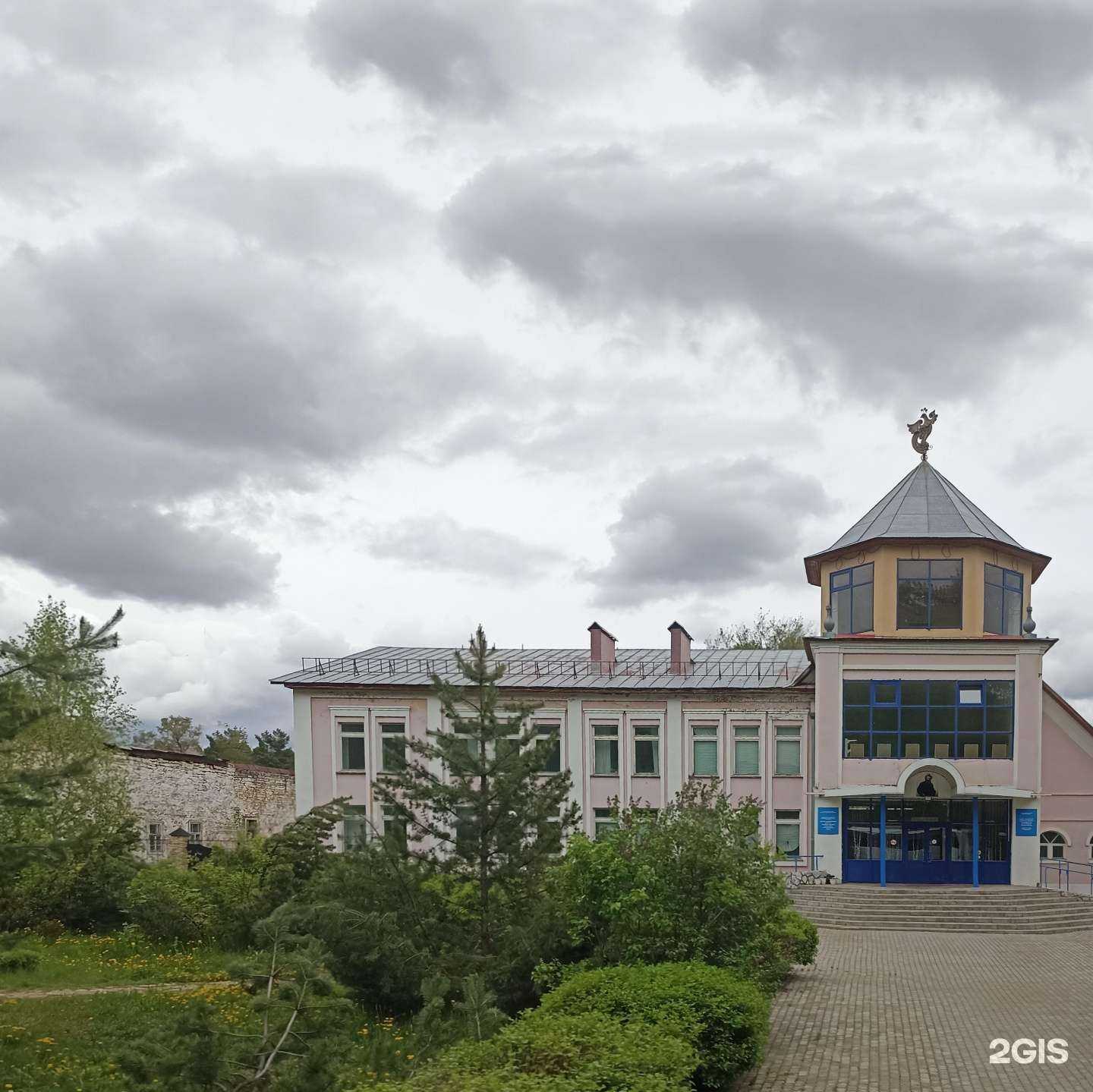 Отзывы на компанию Детская художественная школа №1 им. И.И. Шишкина в Елабуге c фото - фотография 2 из 2