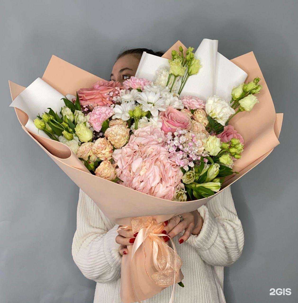 Отзывы на компанию Букетная lavka в Альметьевске c фото