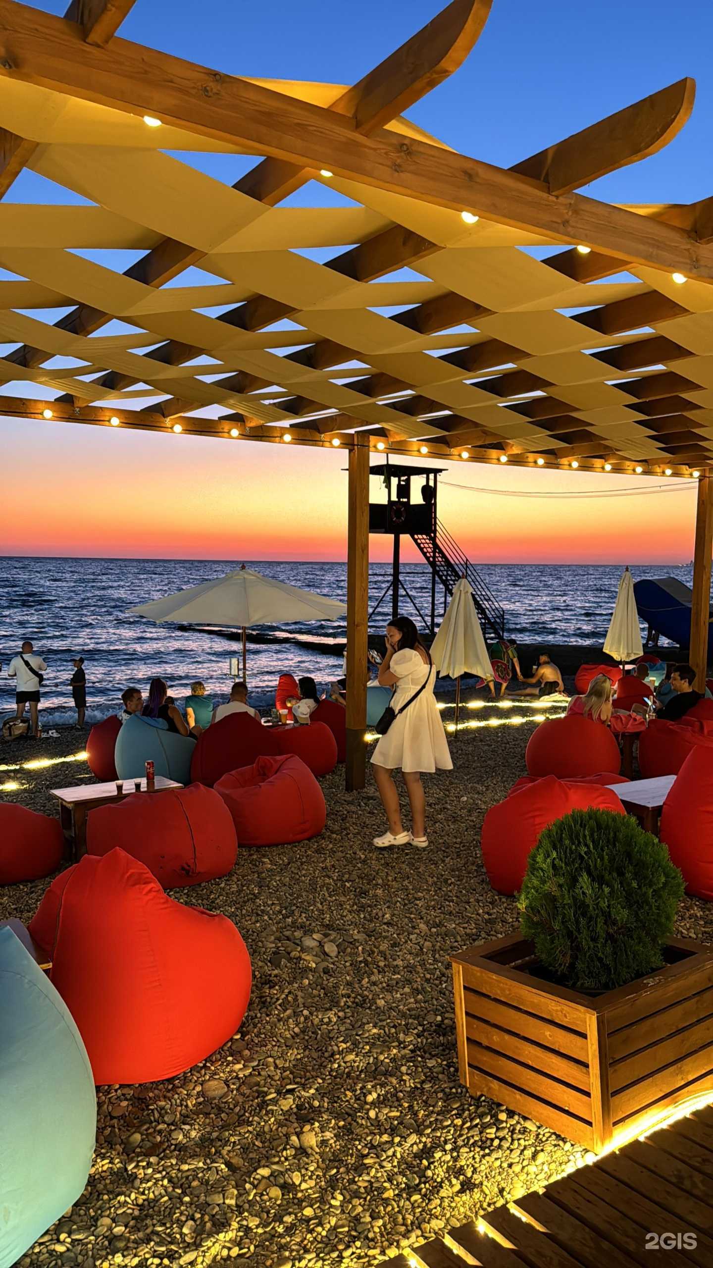 Отзывы на компанию Lounge beach bar в Сочи c фото