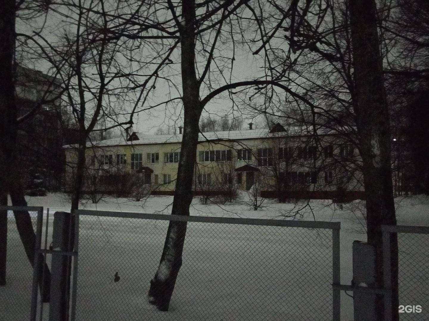 Отзывы на компанию Детская художественная школа №6 им. Акцыновых в Чебоксарах c фото - фотография 2 из 2