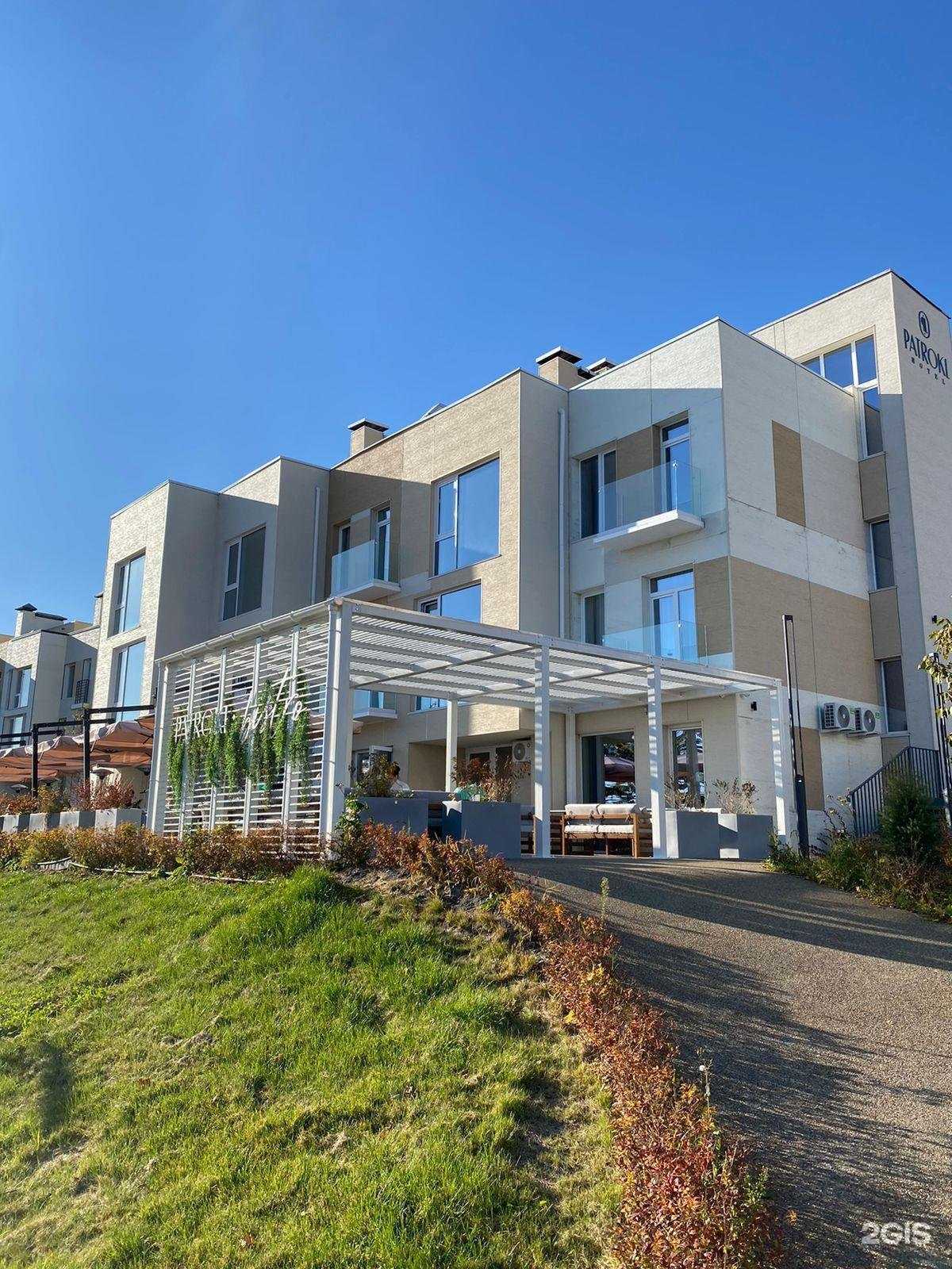 Отзывы на компанию Patrokl hotel&bistro в Владивостоке c фото