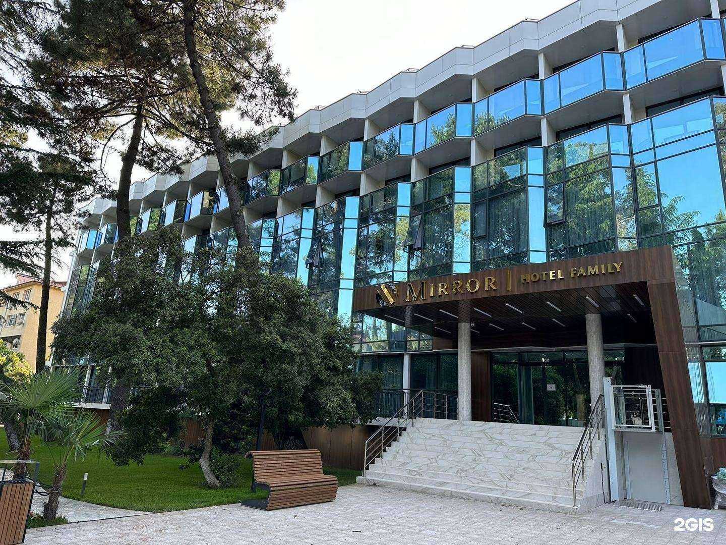 Отзывы на компанию Mirror Family в г. Сочи c фото