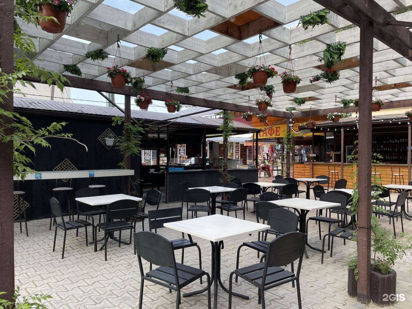 Отзывы на компанию Дворик в Джемете в Анапе c фото