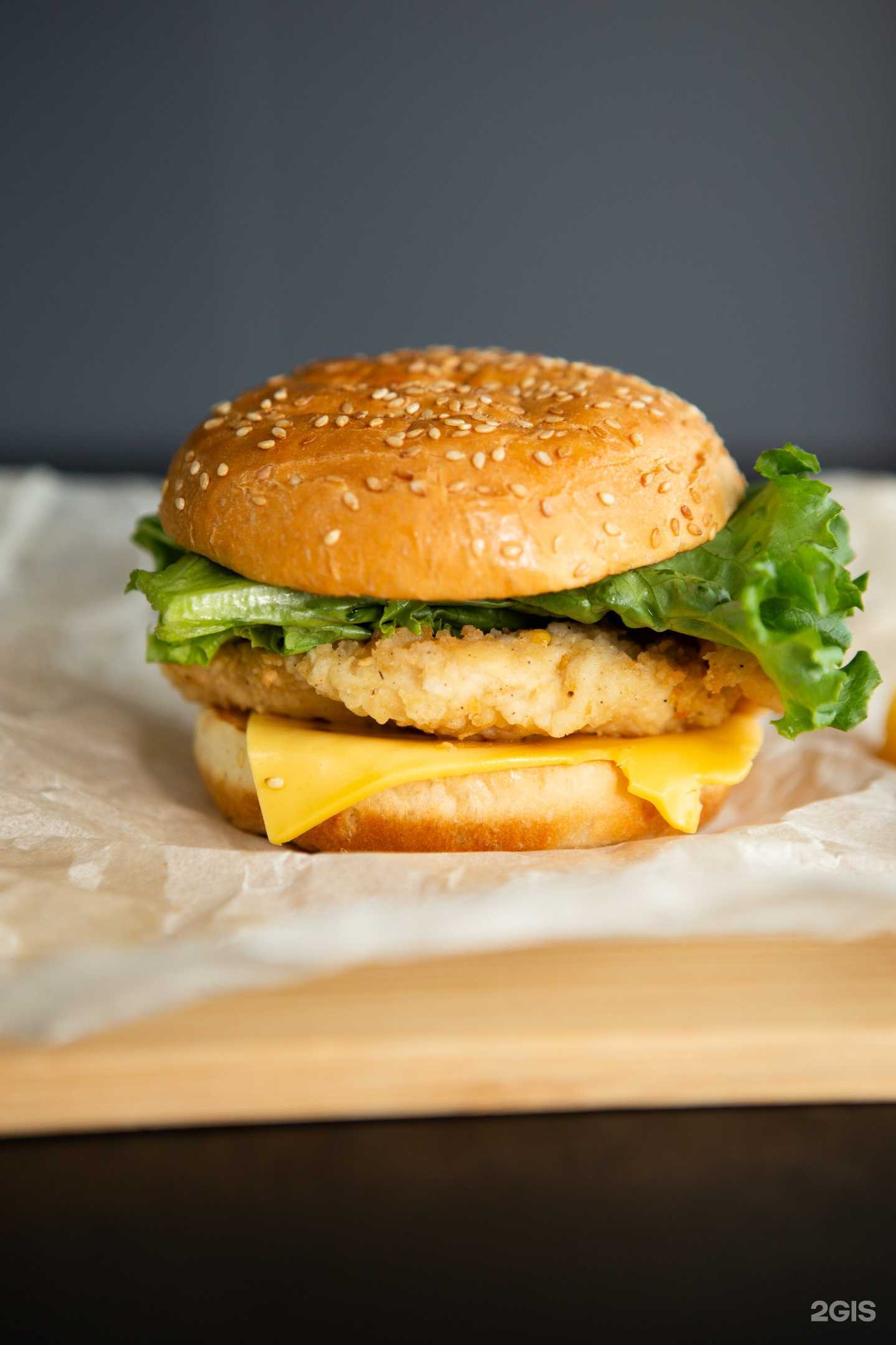 Отзывы на компанию MM burger в Владивостоке c фото