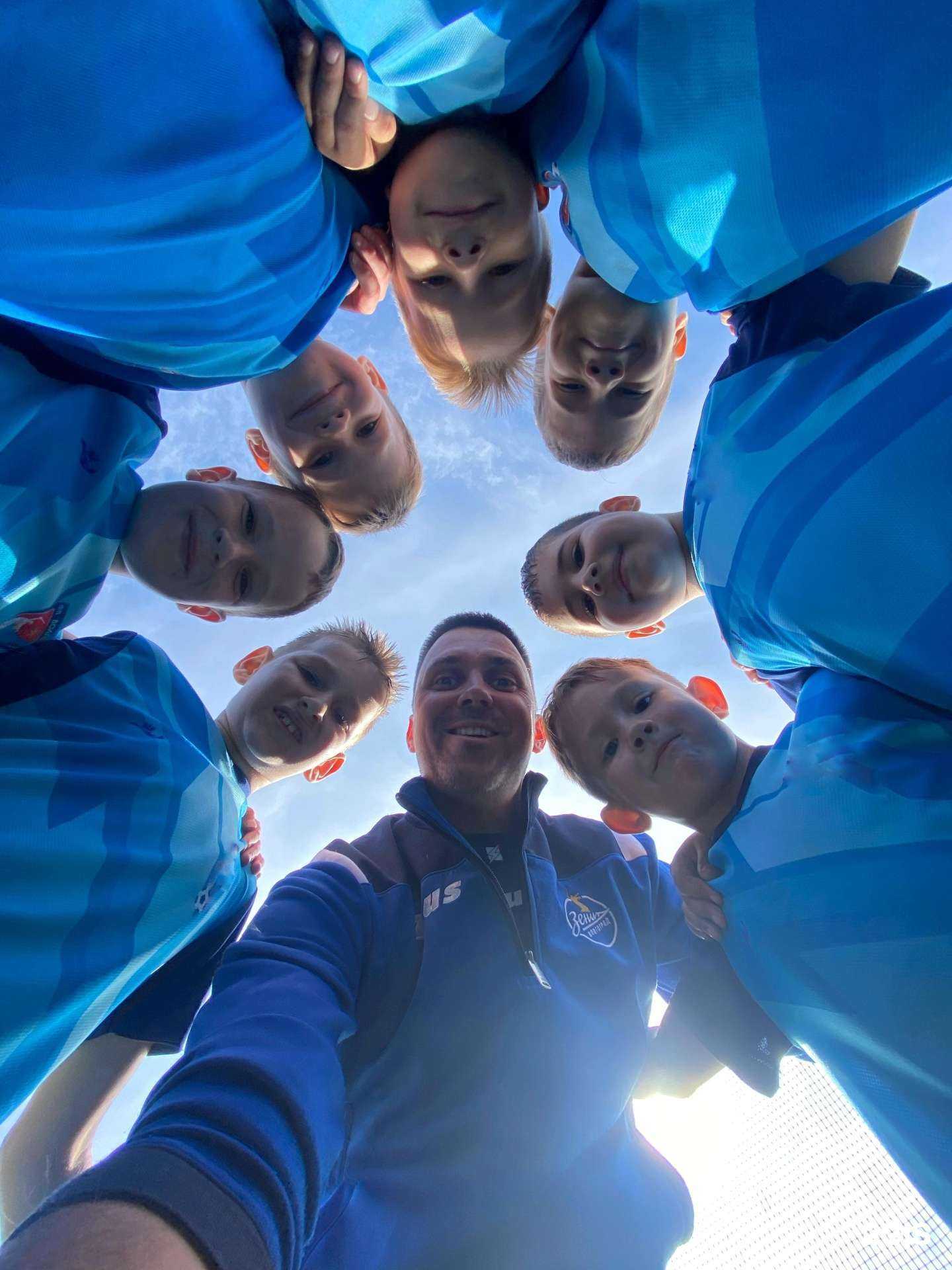 Отзывы на компанию Зенит Юниор в Волгограде c фото