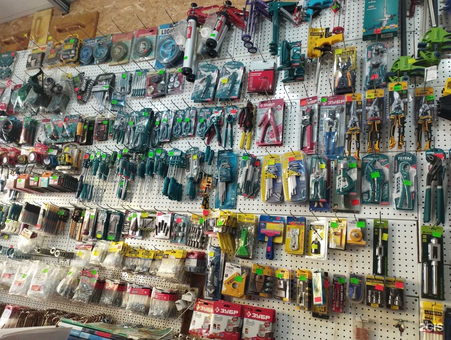 Отзывы на компанию Магазин по продаже крепежа и ручного инструмента в г. Химки c фото