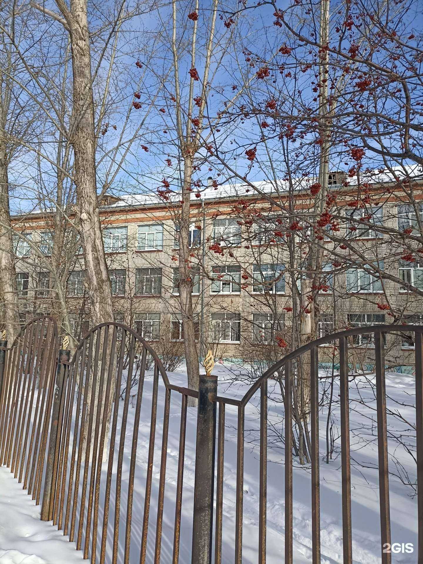 Отзывы на компанию Средняя школа №27 в г. Тюмень c фото