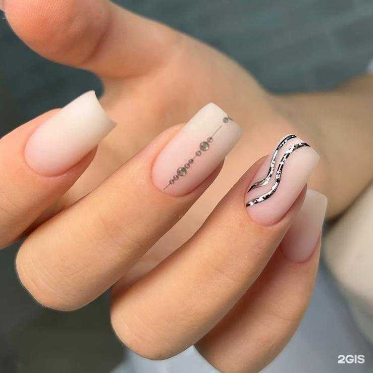 Отзывы на компанию Студия маникюра и педикюра в Южно-Сахалинске c фото