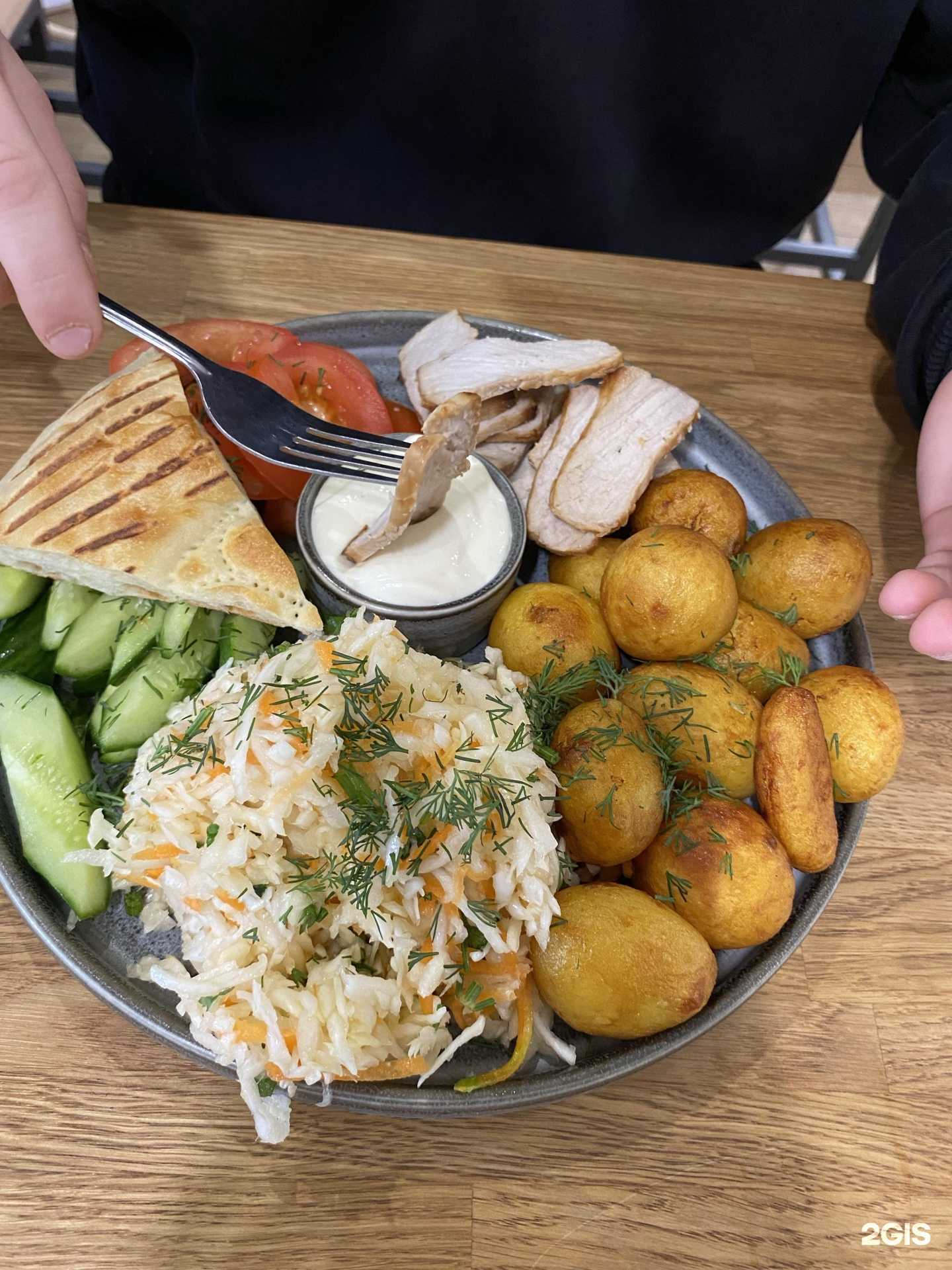 Отзывы на компанию Бистро на Лужском в Великом Новгороде c фото