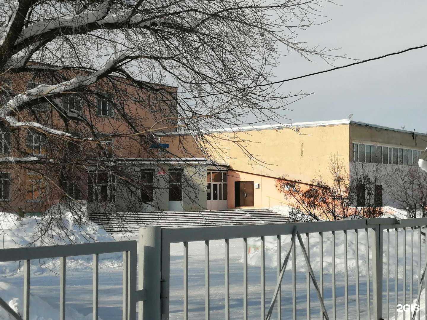 Отзывы на компанию Средняя школа №105 в г. Саратов c фото