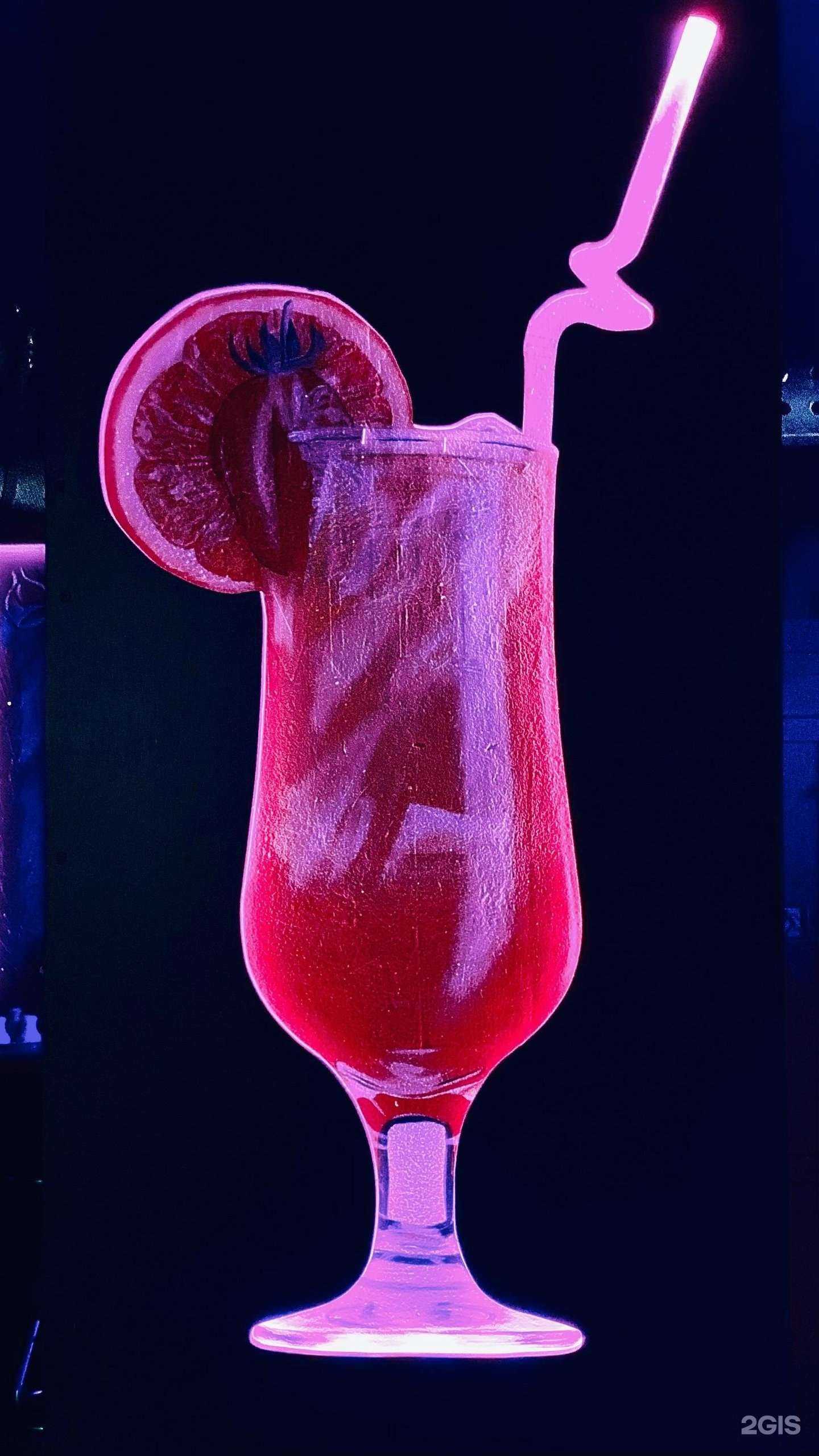 Отзывы на компанию Бар и танцы в Тюмени c фото