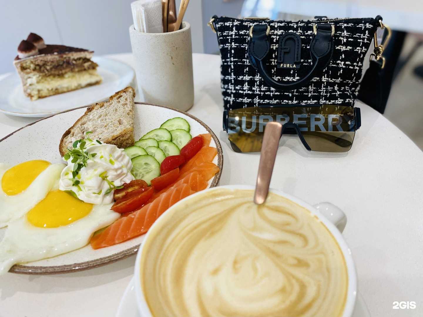 Отзывы на компанию Etika в Иркутске c фото