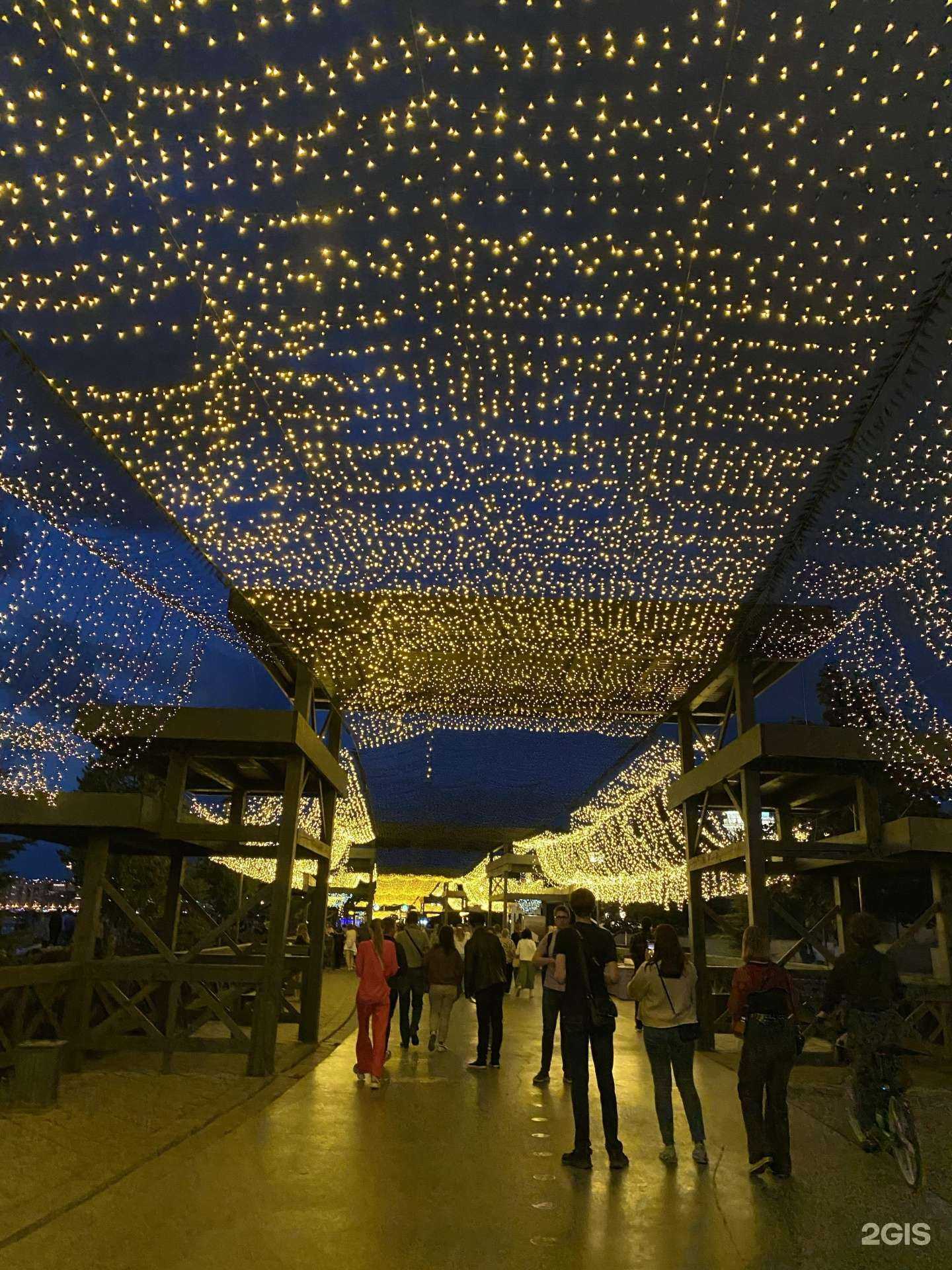 Отзывы на компанию Кремлевская набережная в Казани c фото