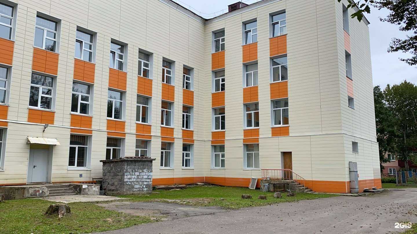 Отзывы на компанию Средняя школа №23 в Южно-Сахалинске c фото