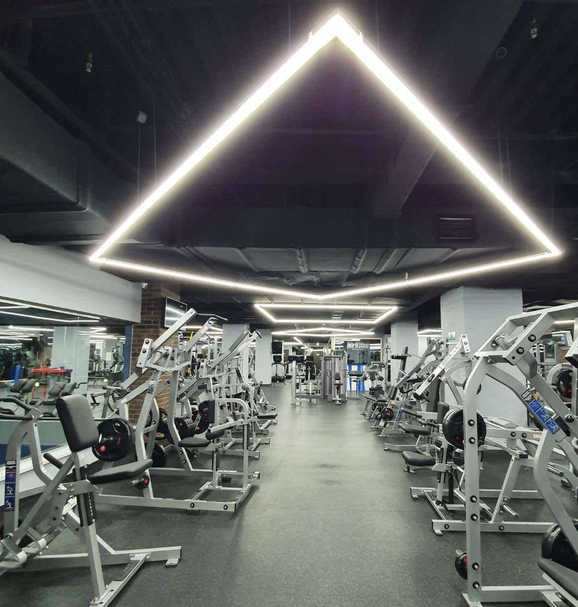 Отзывы на компанию World Class в г. Южно-Сахалинск c фото