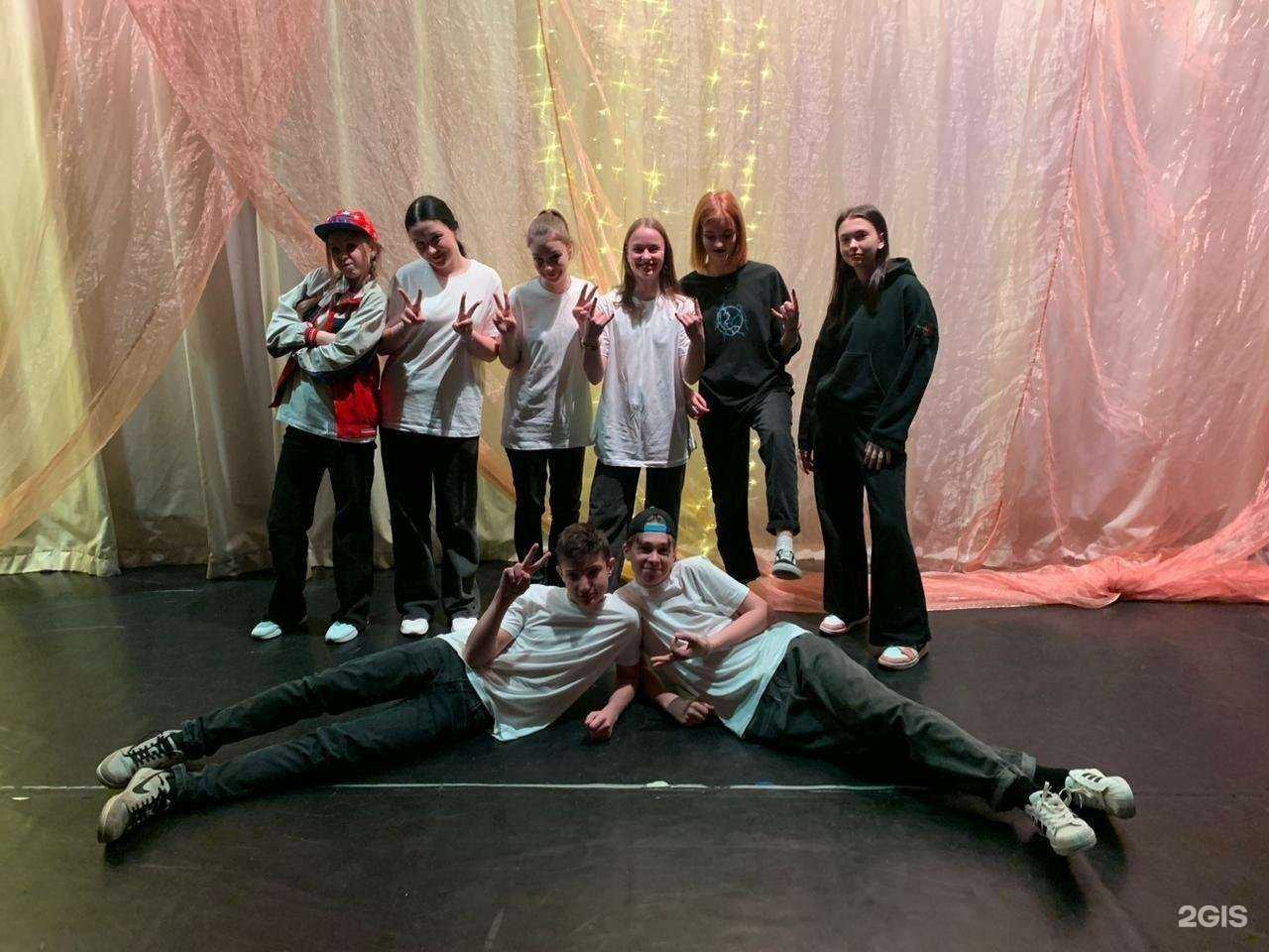 Отзывы на компанию Средняя школа №11 в Азове c фото