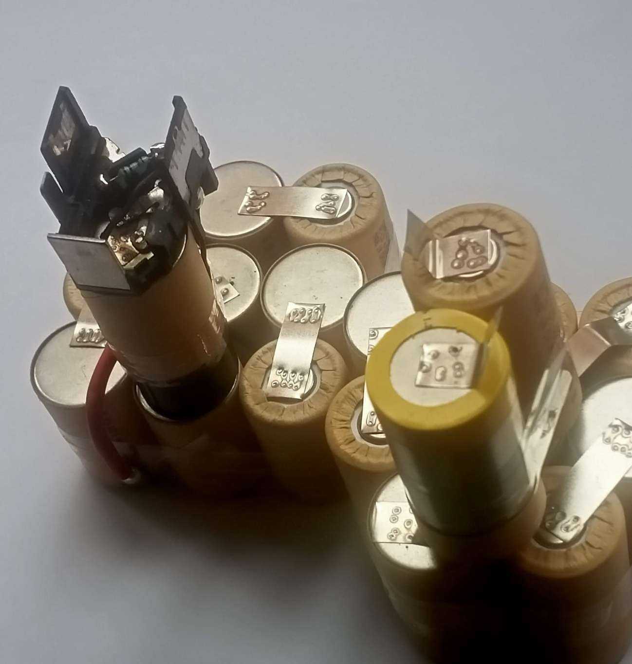 Отзывы на компанию Салон по продаже аккумуляторов и ремонту телефонов в Краснодаре c фото