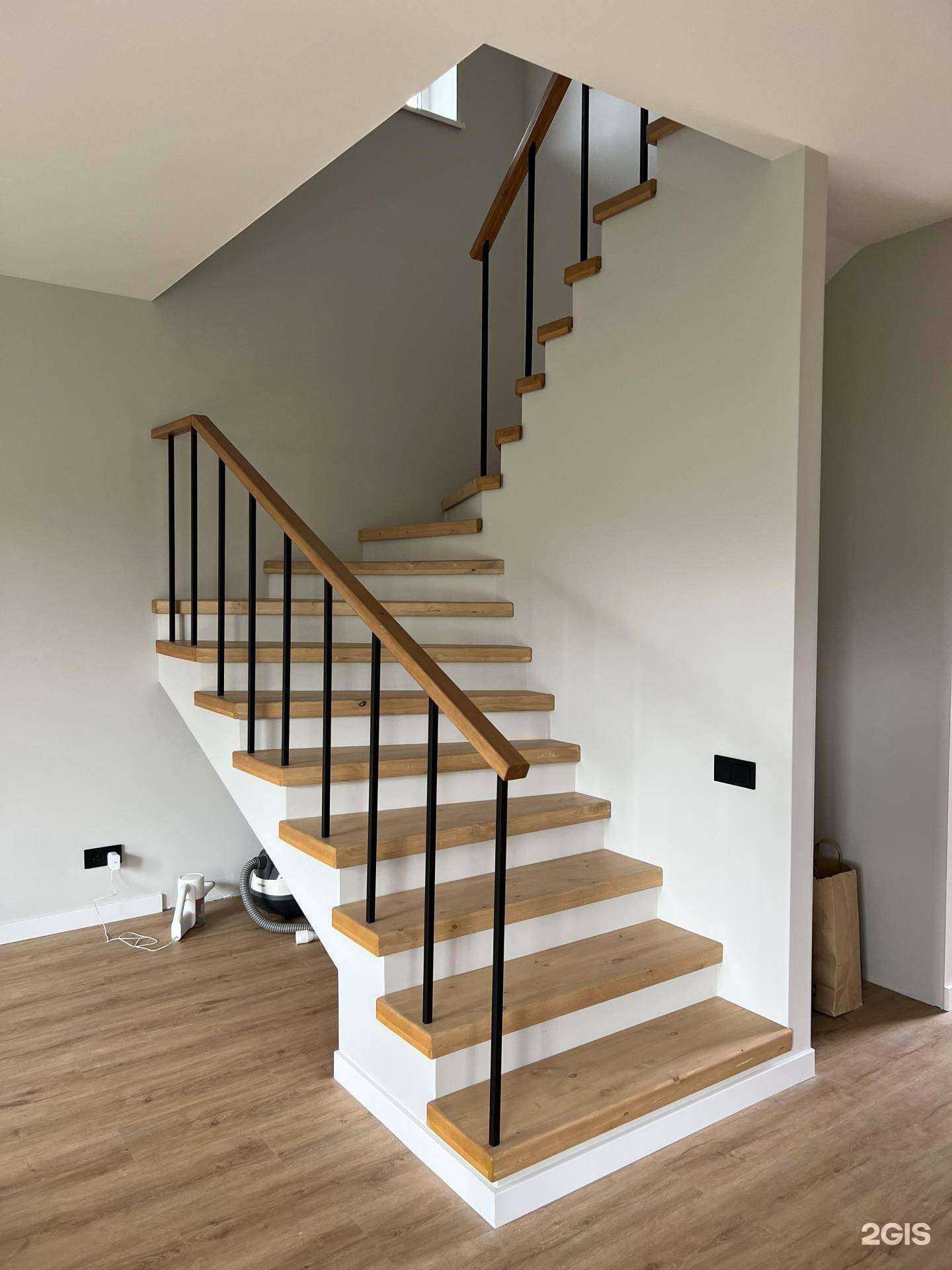 Отзывы на компанию Идеи лестниц в Томске c фото