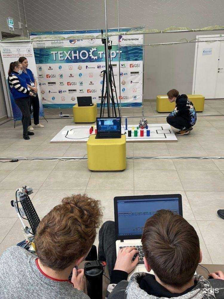 Отзывы на компанию Средняя школа №87 в г. Хабаровск c фото