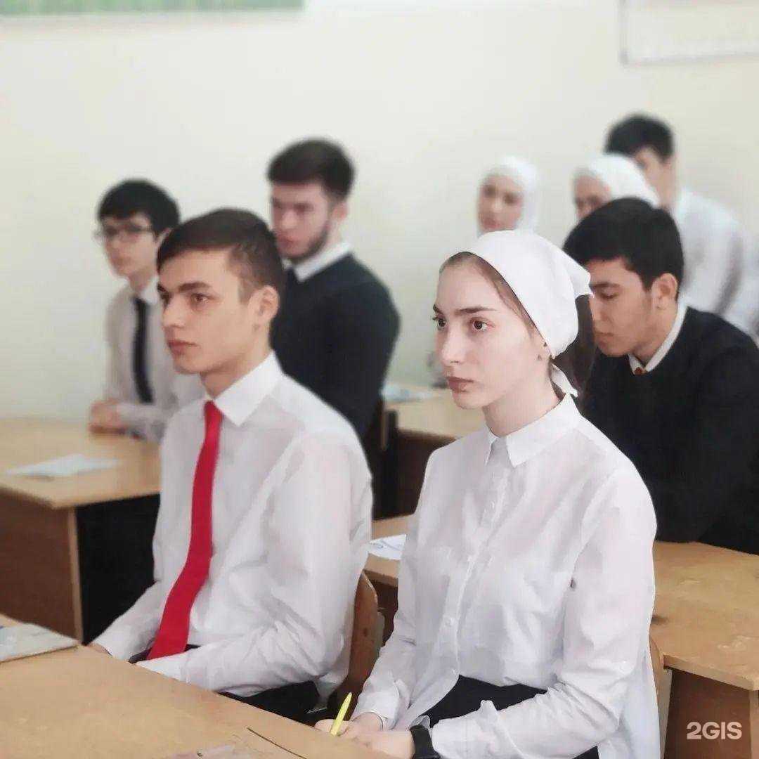Отзывы на компанию Гудермесская средняя школа №1 им. М. Х. Тимиралиева в г. Гудермес c фото
