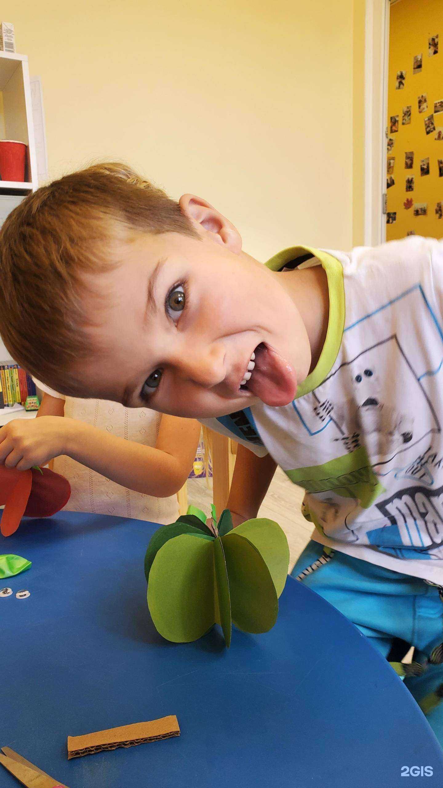 Отзывы на компанию English&More в Владивостоке c фото