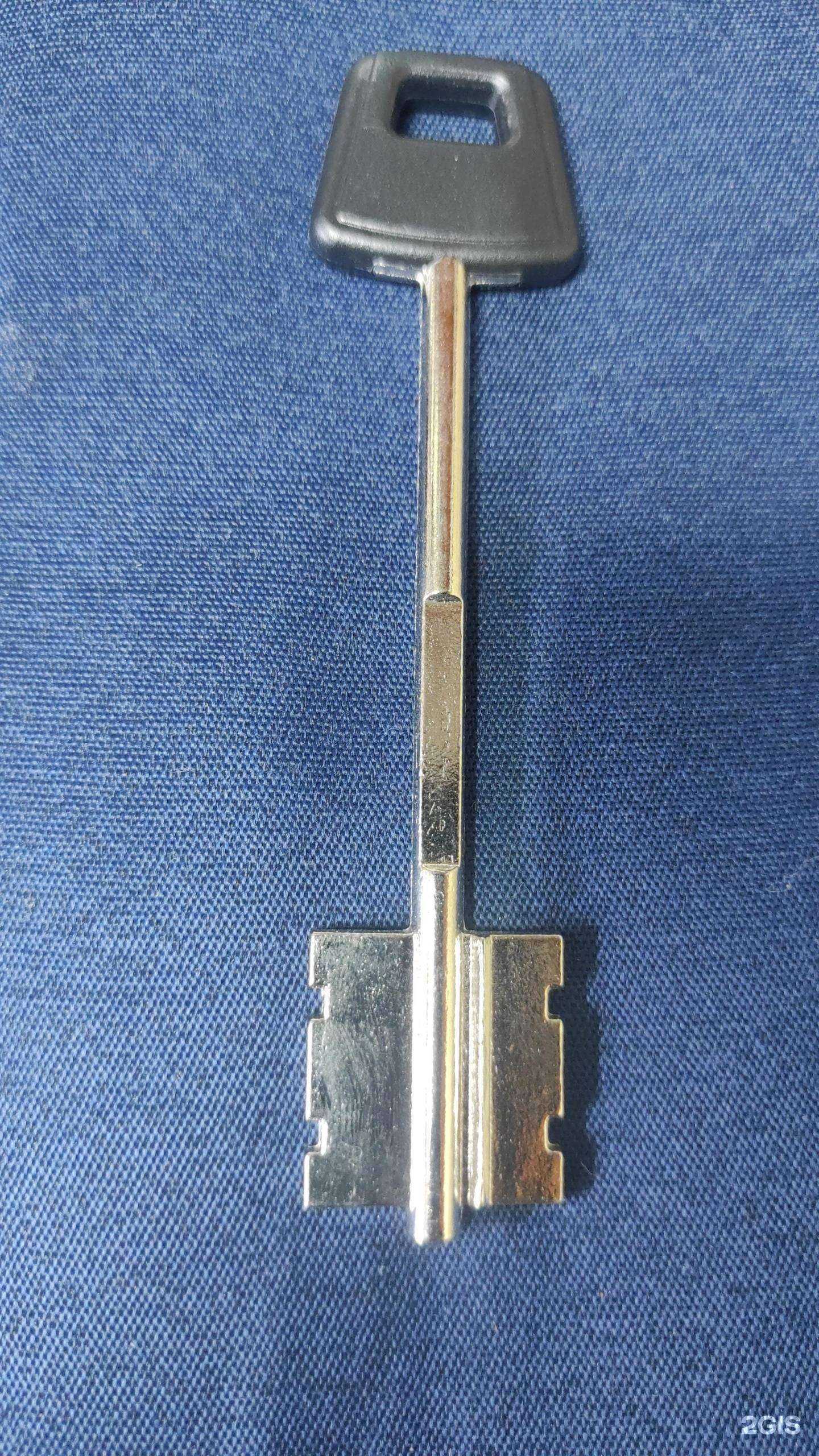 Отзывы на компанию Киоск по ремонту обуви и изготовлению ключей в Новосибирске c фото