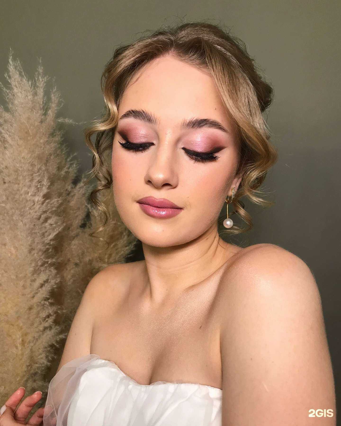 Отзывы на компанию Студия макияжа в Ульяновске c фото