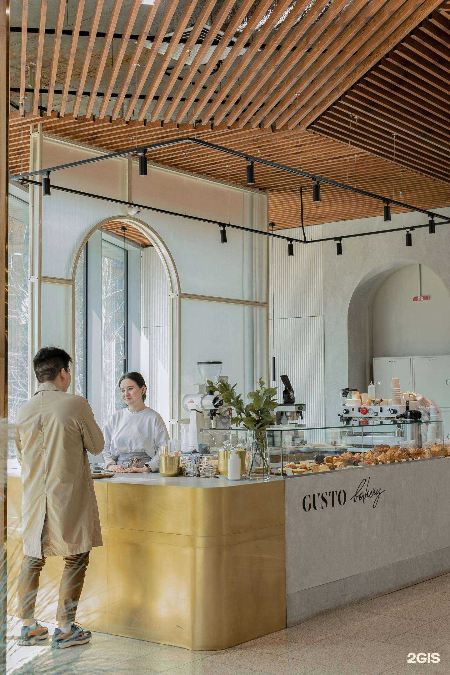 Отзывы на компанию Gusto Bakery в Владивостоке c фото