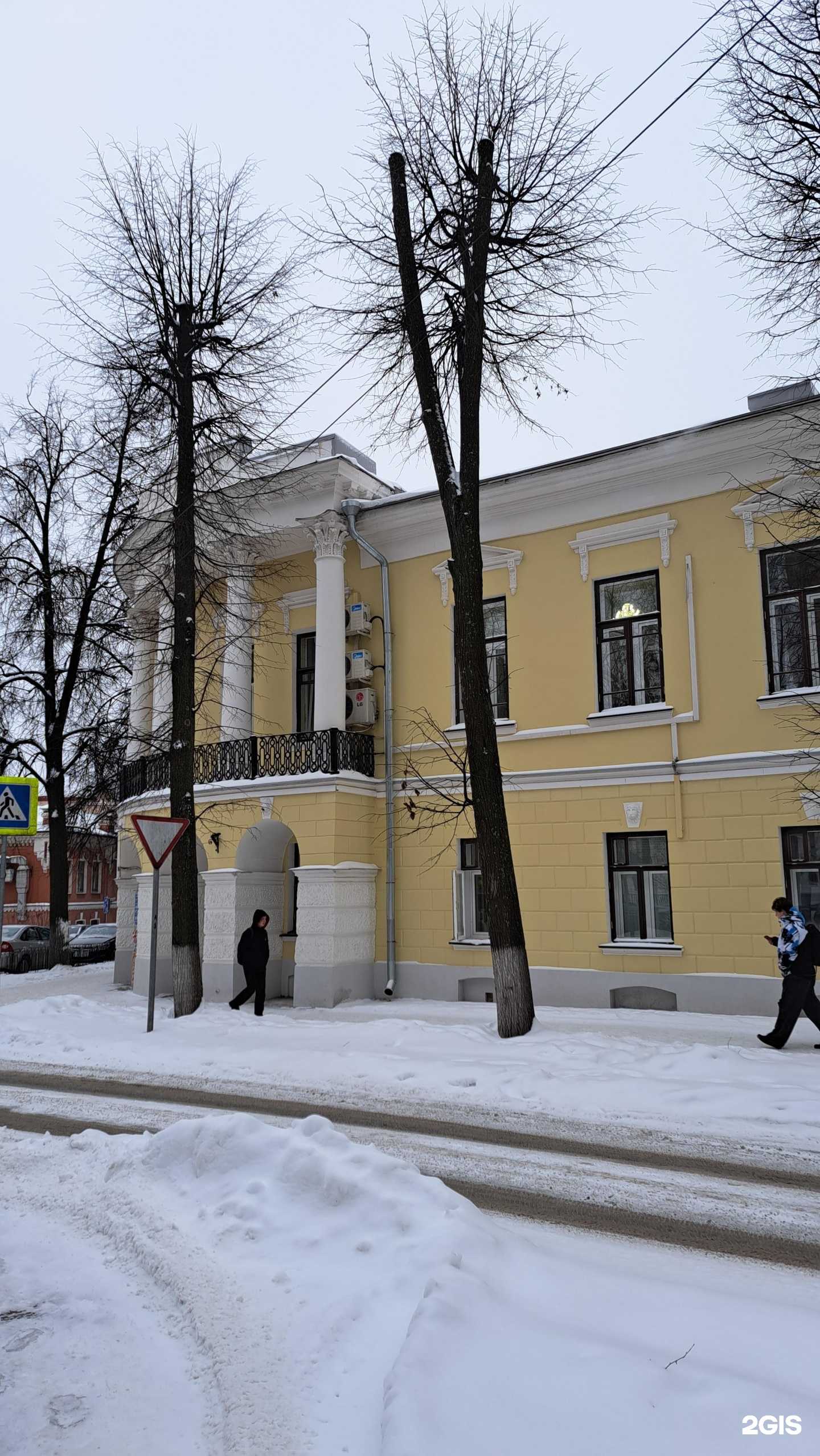 Отзывы на компанию Ярославский государственный педагогический университет им. К.Д. Ушинского в г. Ярославль c фото