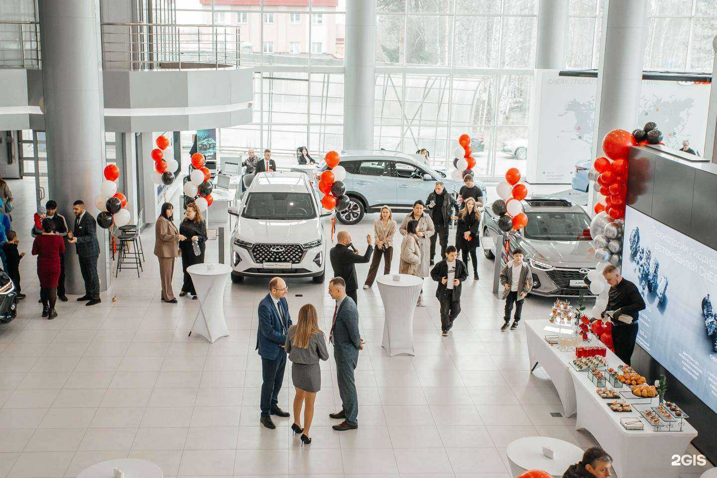 Отзывы на компанию Чери Центр Автоуниверсал Север в г. Сургут c фото