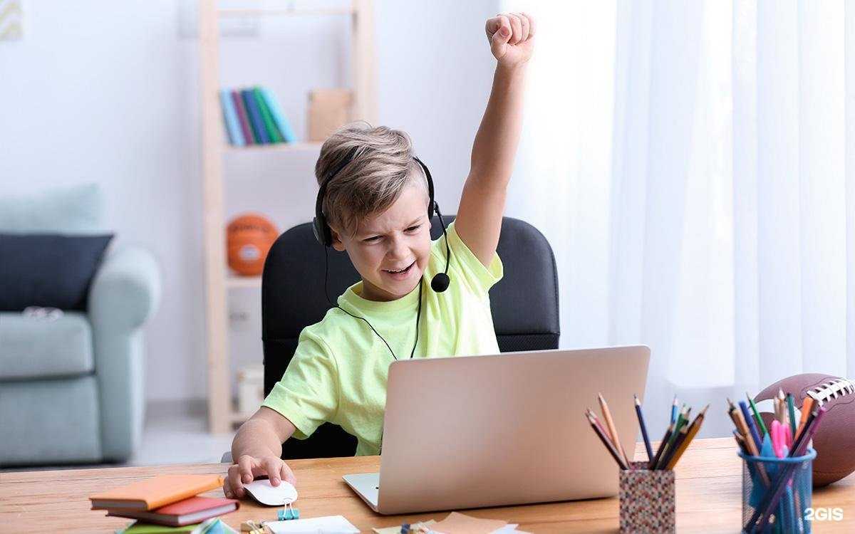 Отзывы на компанию Программист в Хабаровске c фото