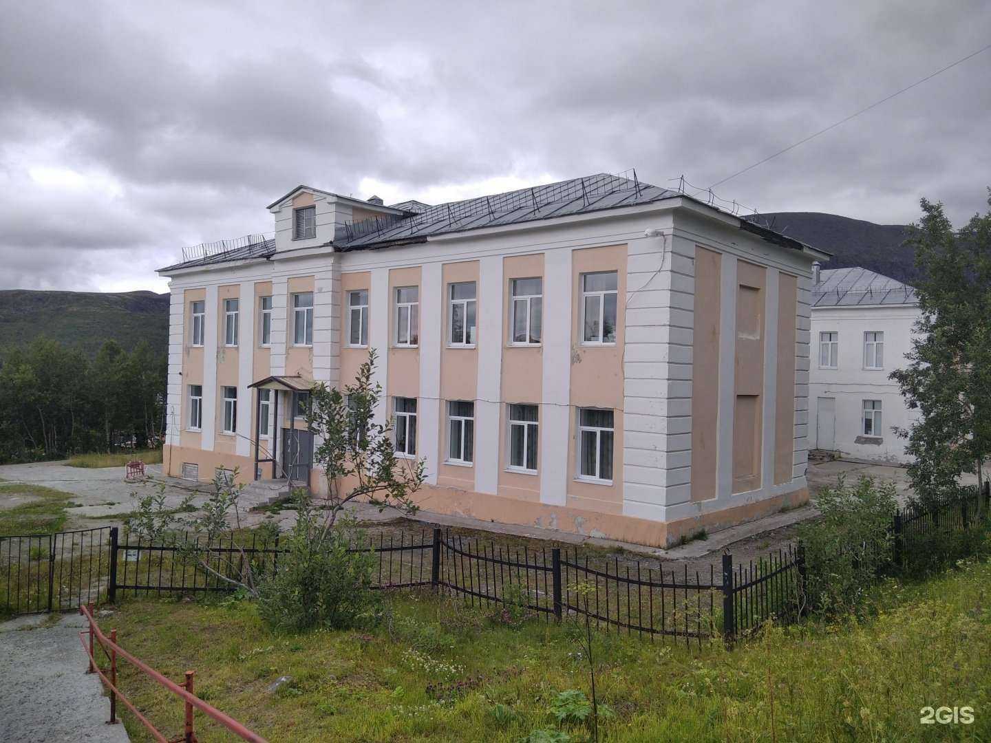 Отзывы на компанию Детская школа искусств им. А.С. Розанова в Кировске c фото - фотография 2 из 2