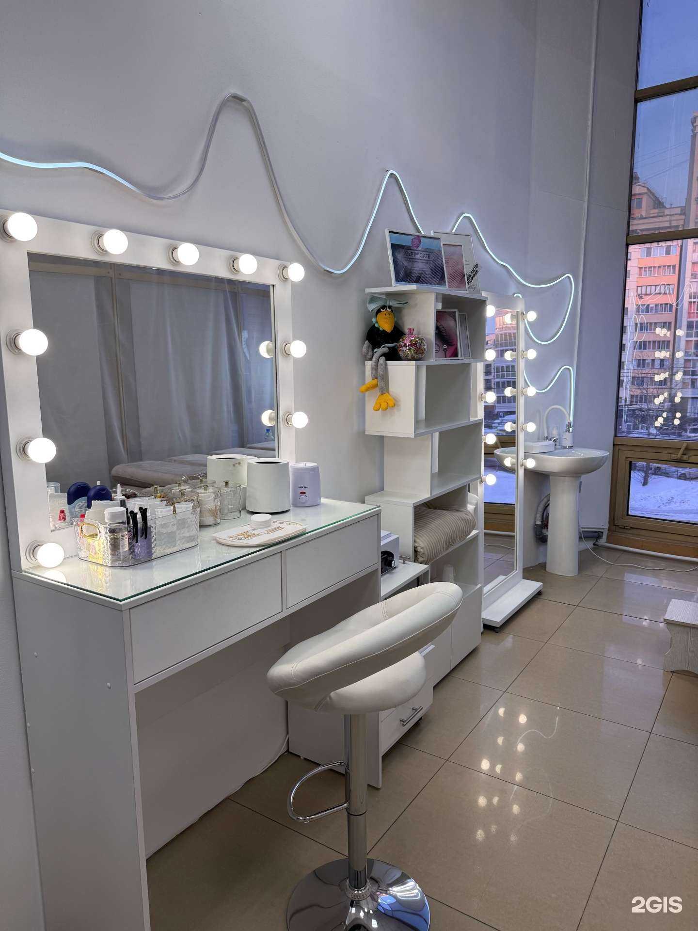 Отзывы на компанию Студия по оформлению бровей и ресниц в Иркутске c фото