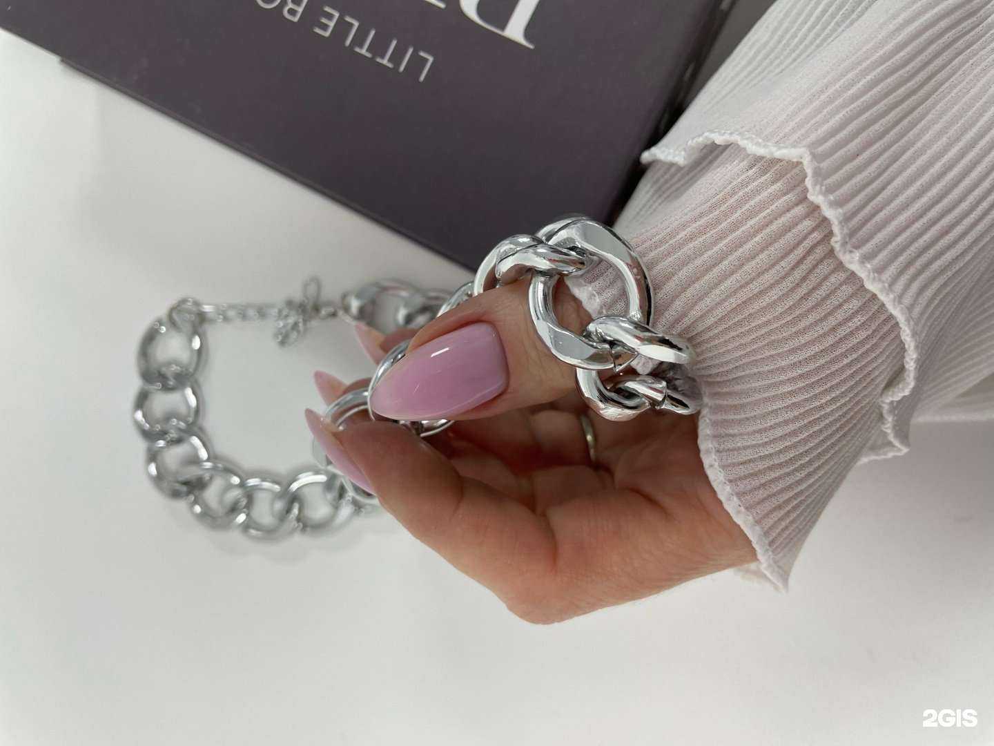 Отзывы на компанию Кабинет маникюра и педикюра в Хабаровске c фото