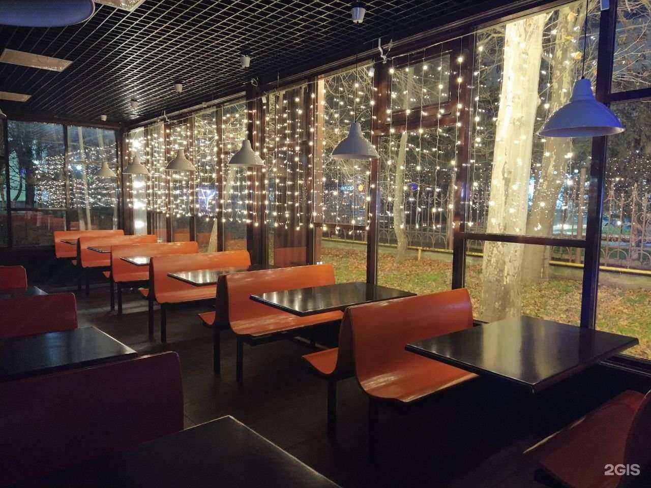 Отзывы на компанию Лаки Бургер в Махачкале c фото