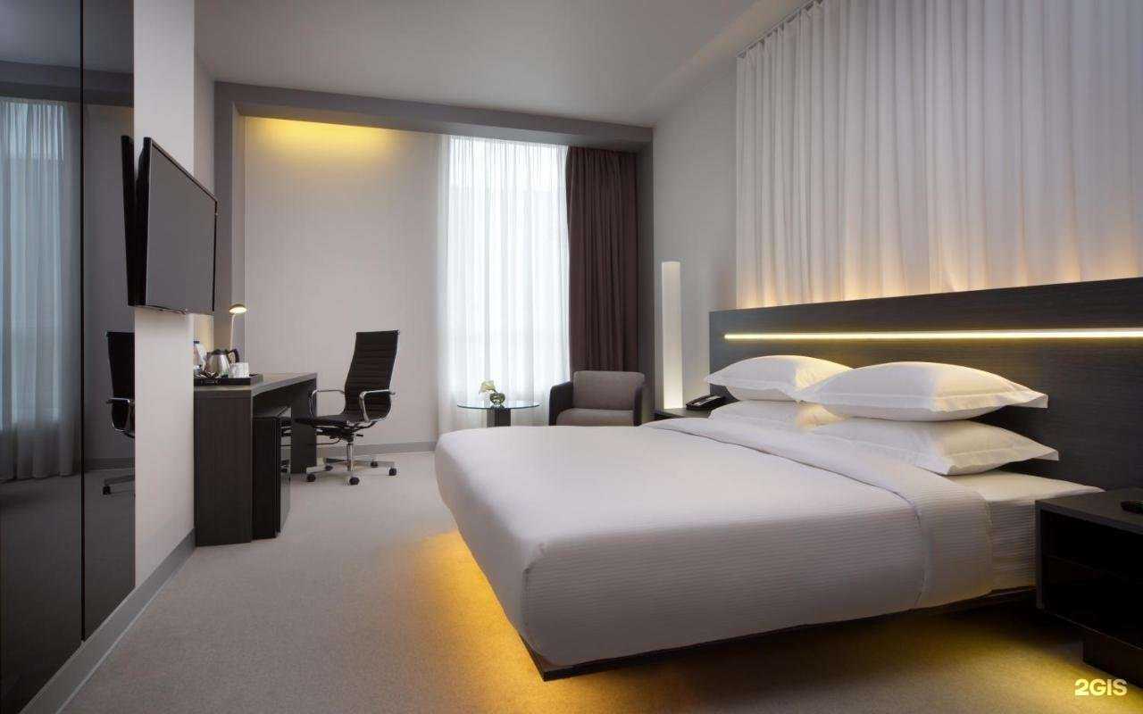 Отзывы на компанию Elements Ekaterinburg Hotel в Екатеринбурге c фото