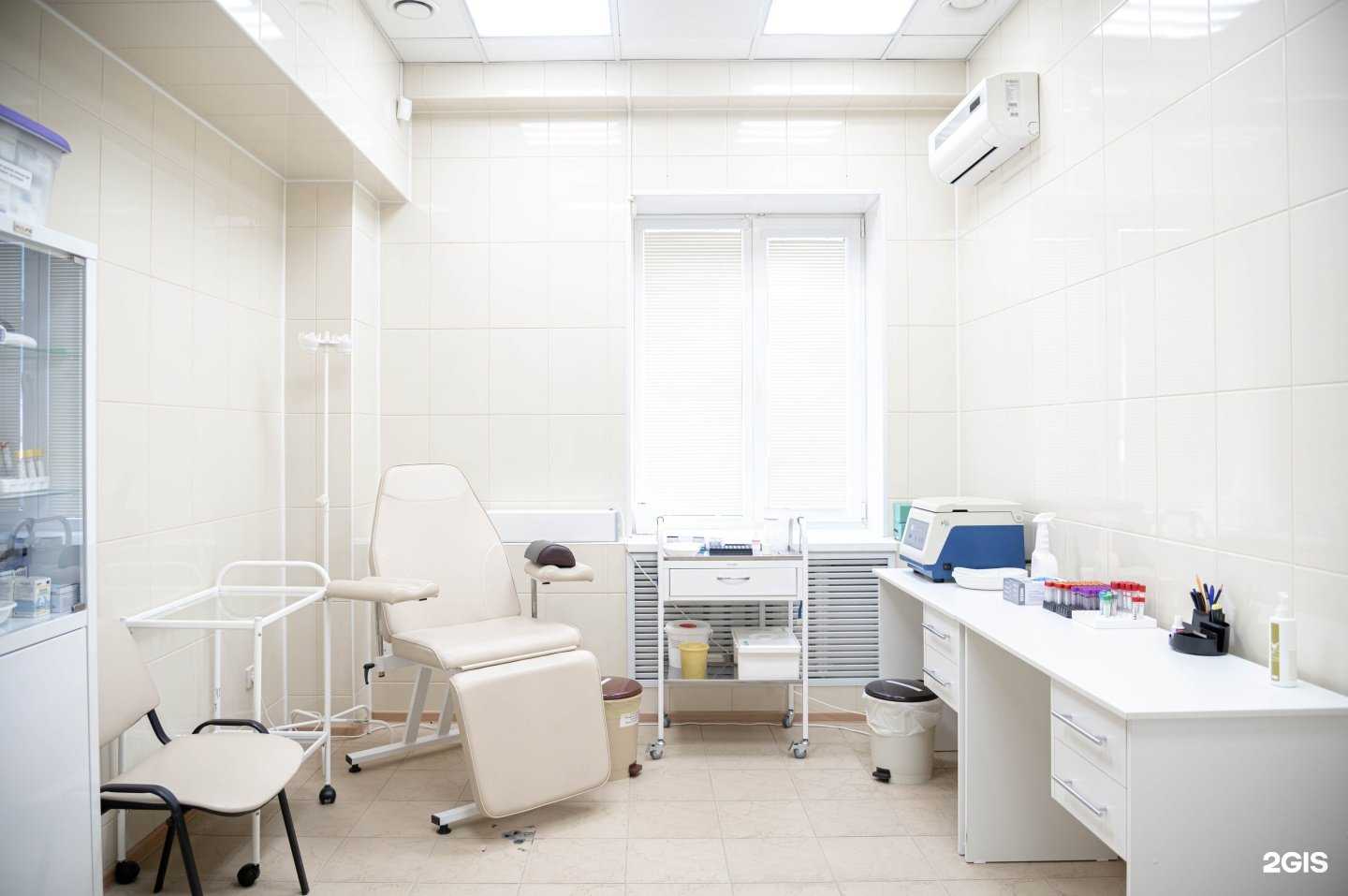 Отзывы на компанию Центр Консультаций и Медицинских Осмотров в Томске c фото