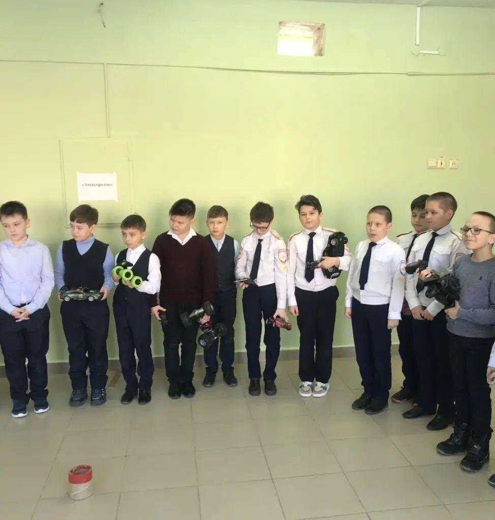 Отзывы на компанию Средняя школа №11 в г. Новочебоксарск c фото