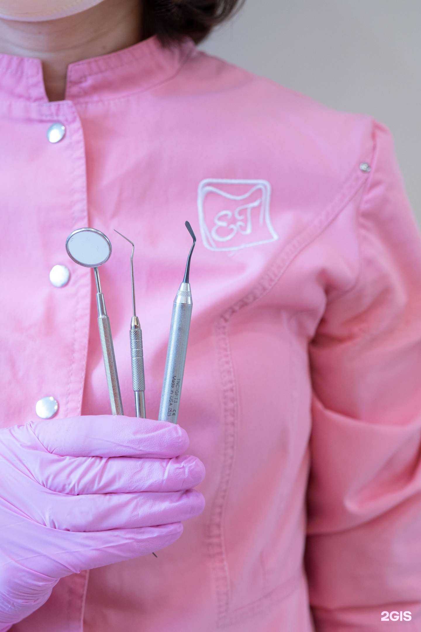 Отзывы на компанию Стоматологическая мастерская Елены Гончаровой в Екатеринбурге c фото