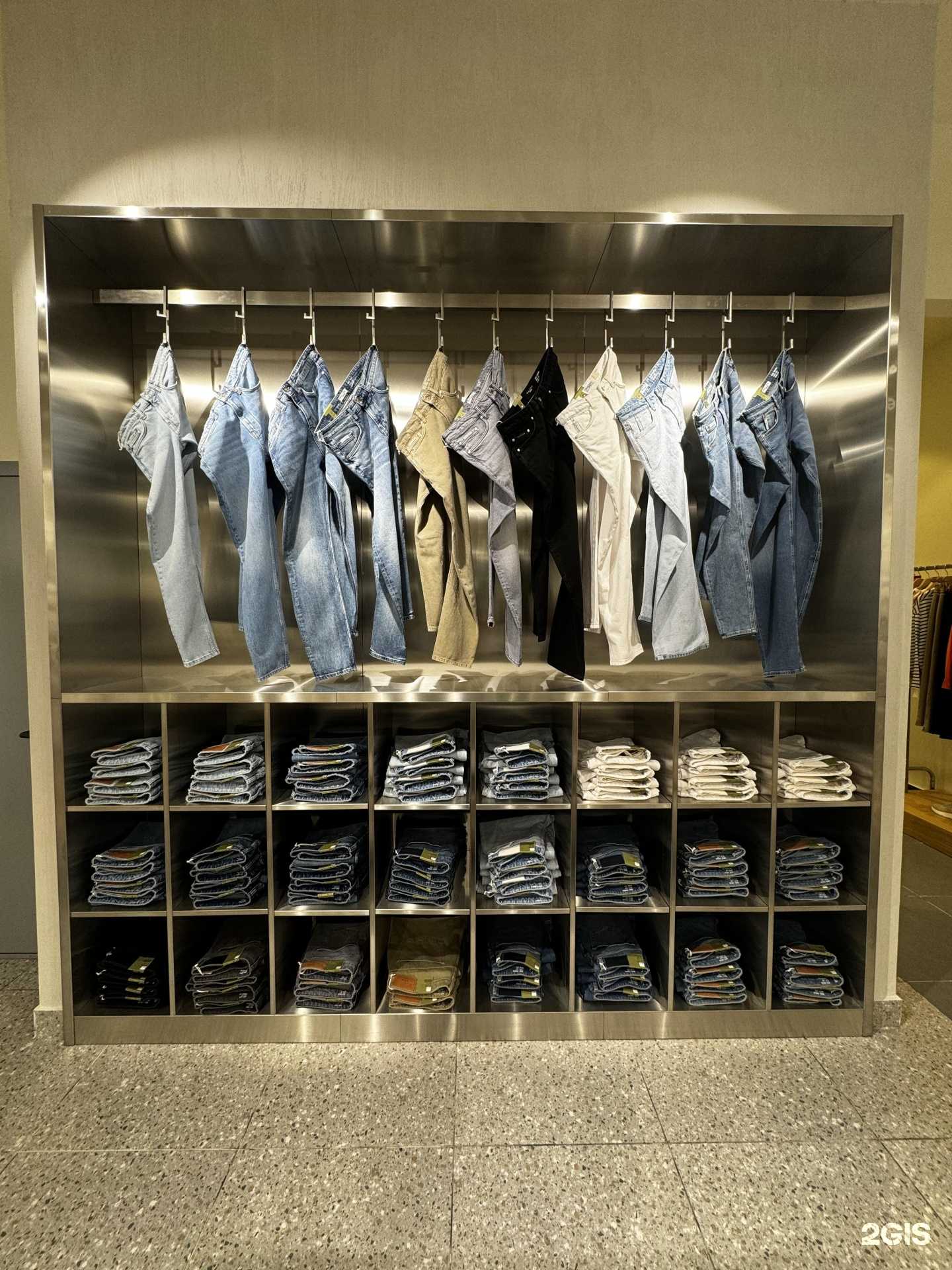 Отзывы на компанию Marc O`Polo Denim в Екатеринбурге c фото