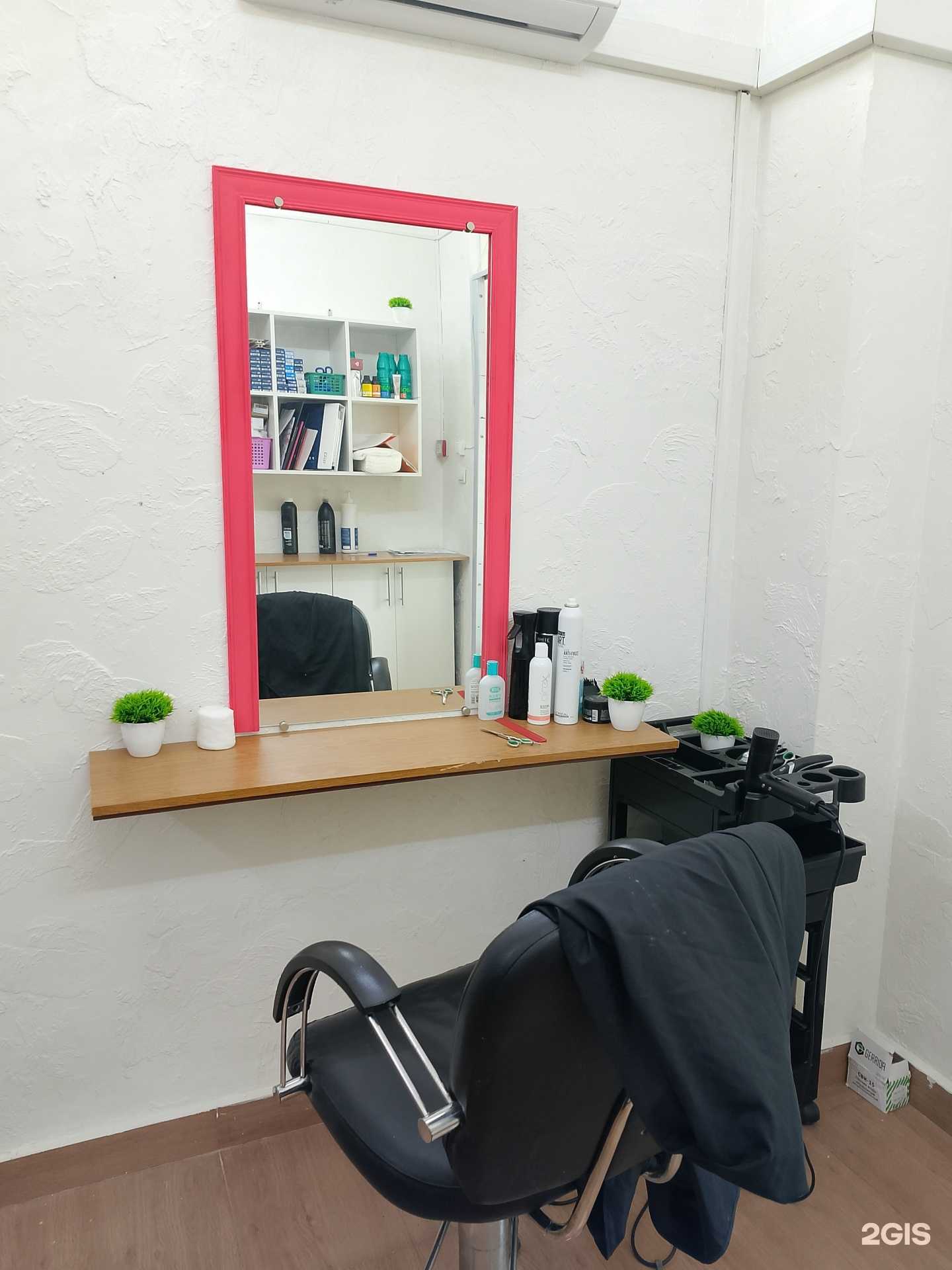 Отзывы на компанию Семейная парикмахерская в Перми c фото