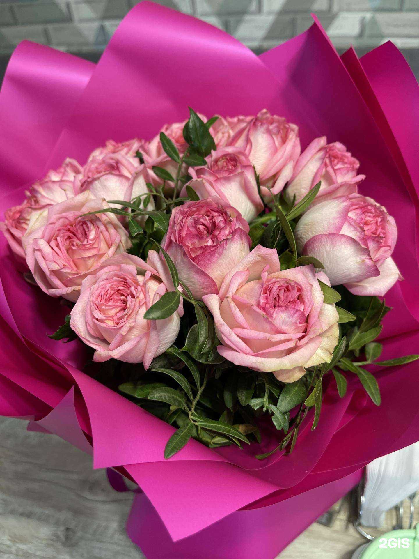 Отзывы на компанию V.I.P букет в Новом Уренгое c фото