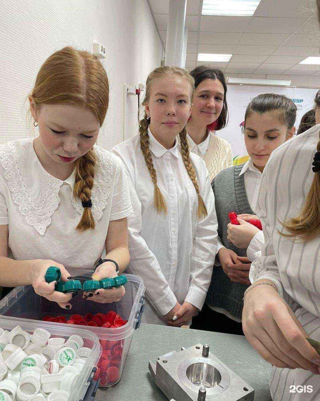 Отзывы на компанию Средняя школа №2 в Нижневартовске c фото