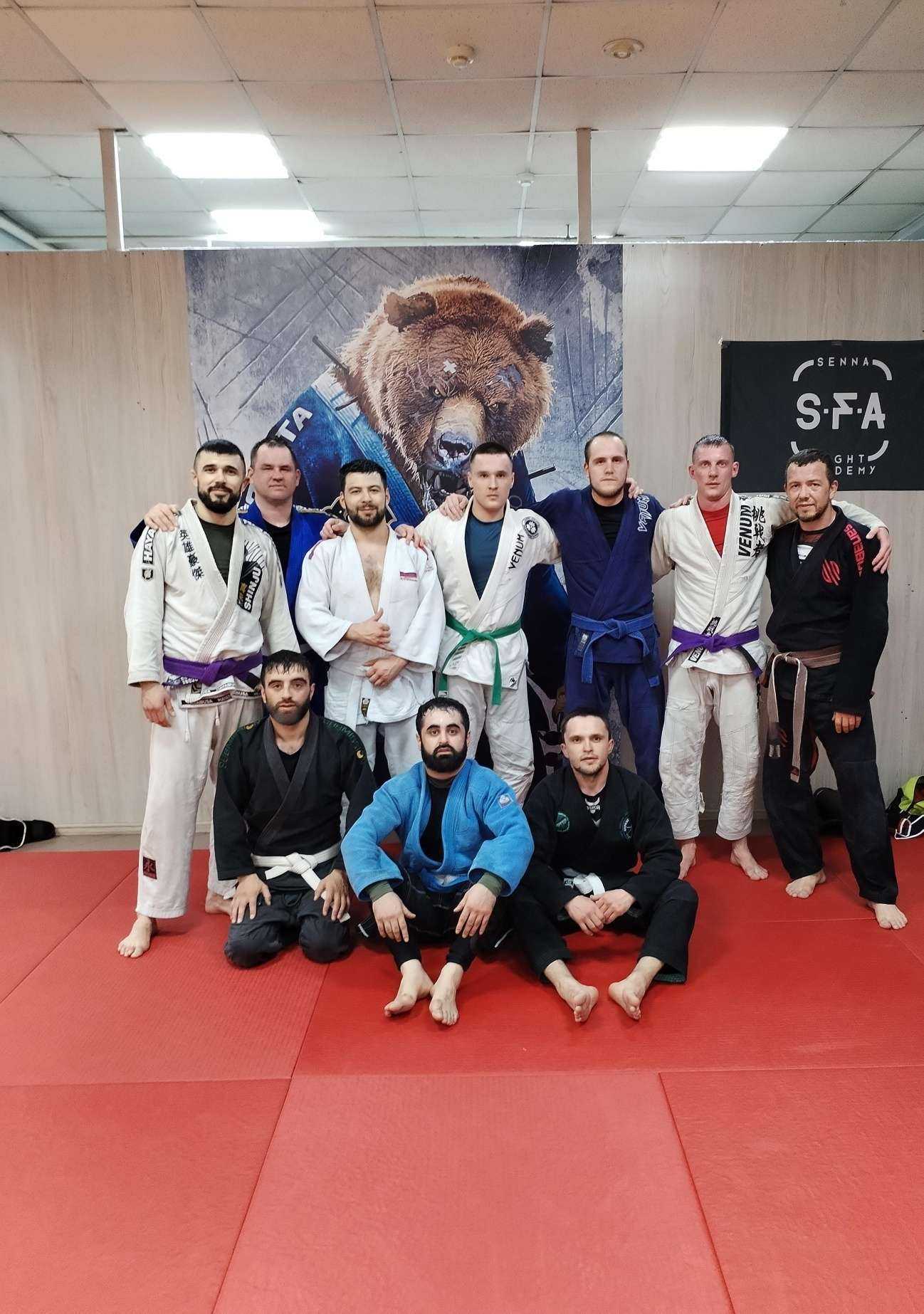 Отзывы на компанию Клуб бразильского джиу-джитсу и грэпплинга в г. Красноярск c фото
