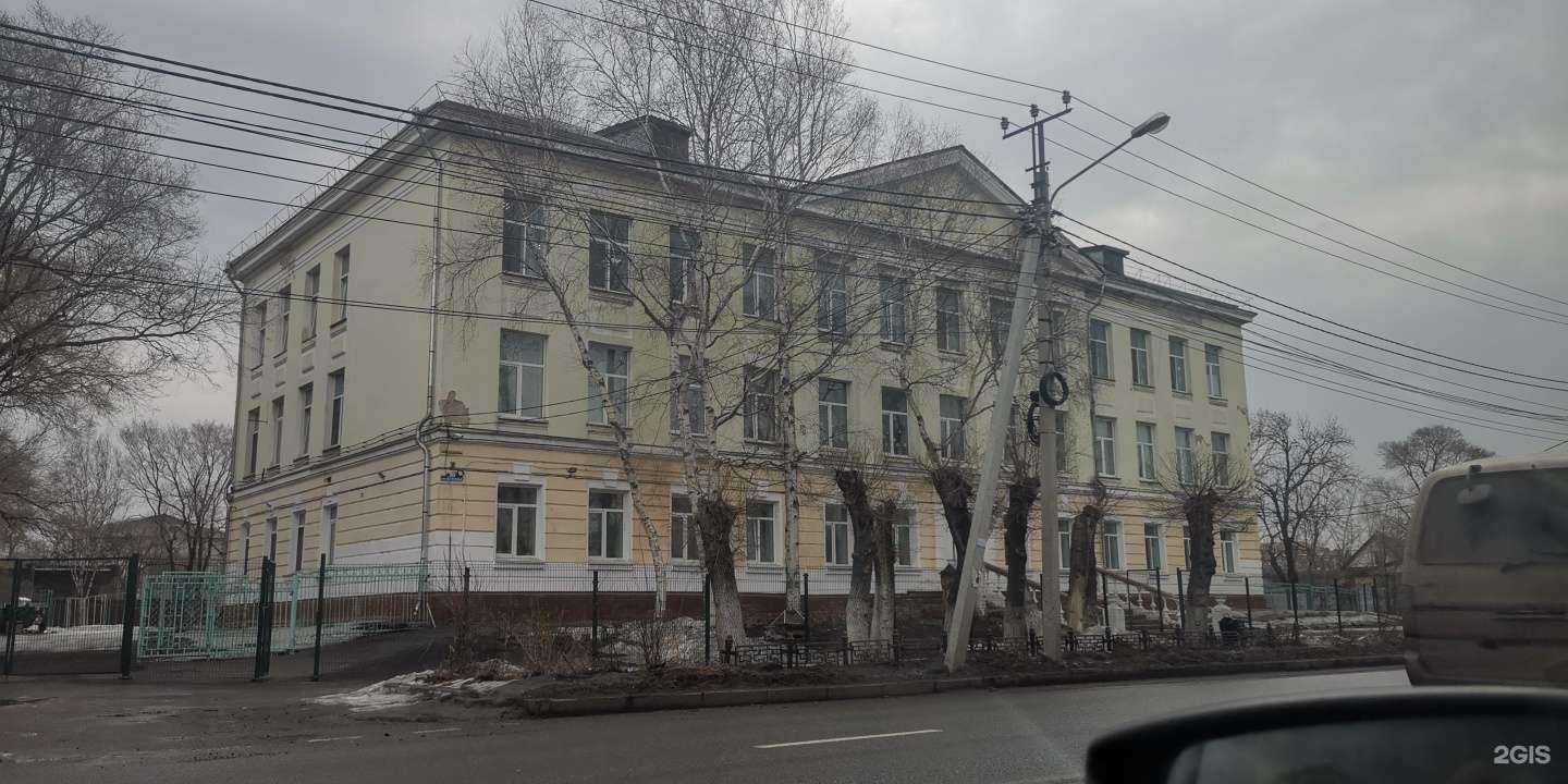 Отзывы на компанию Средняя школа №6 в Уссурийске c фото