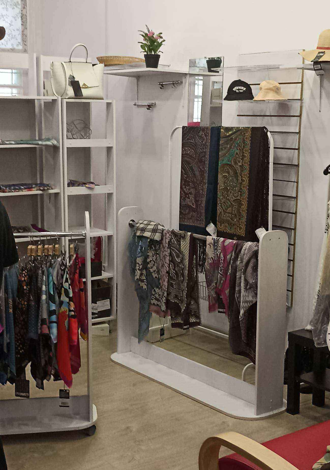 Отзывы на компанию Магазин домашнего текстиля и дымковских игрушек в г. Кисловодск c фото