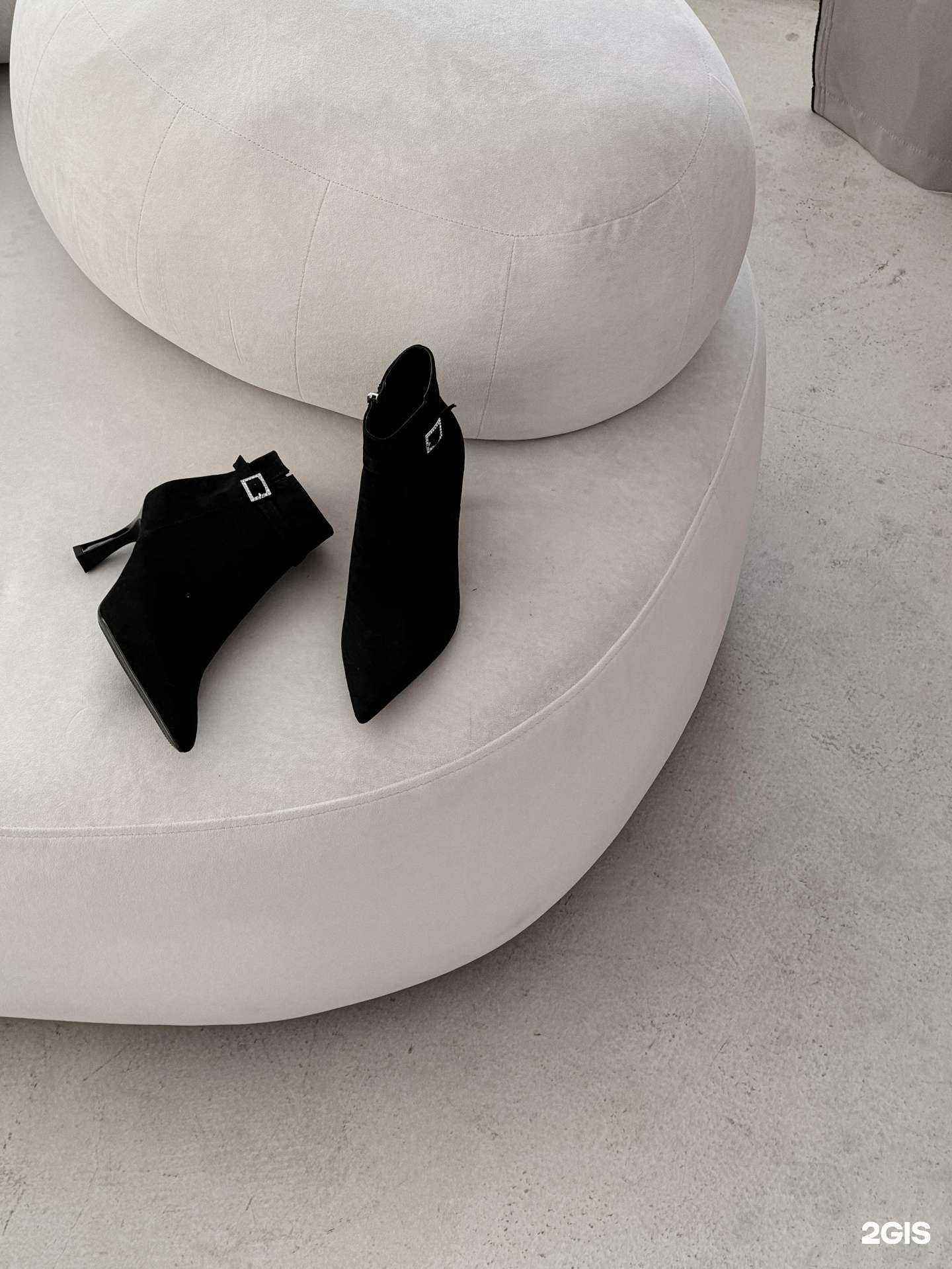 Отзывы на компанию Обувной На Сурикова в г. Красноярск c фото