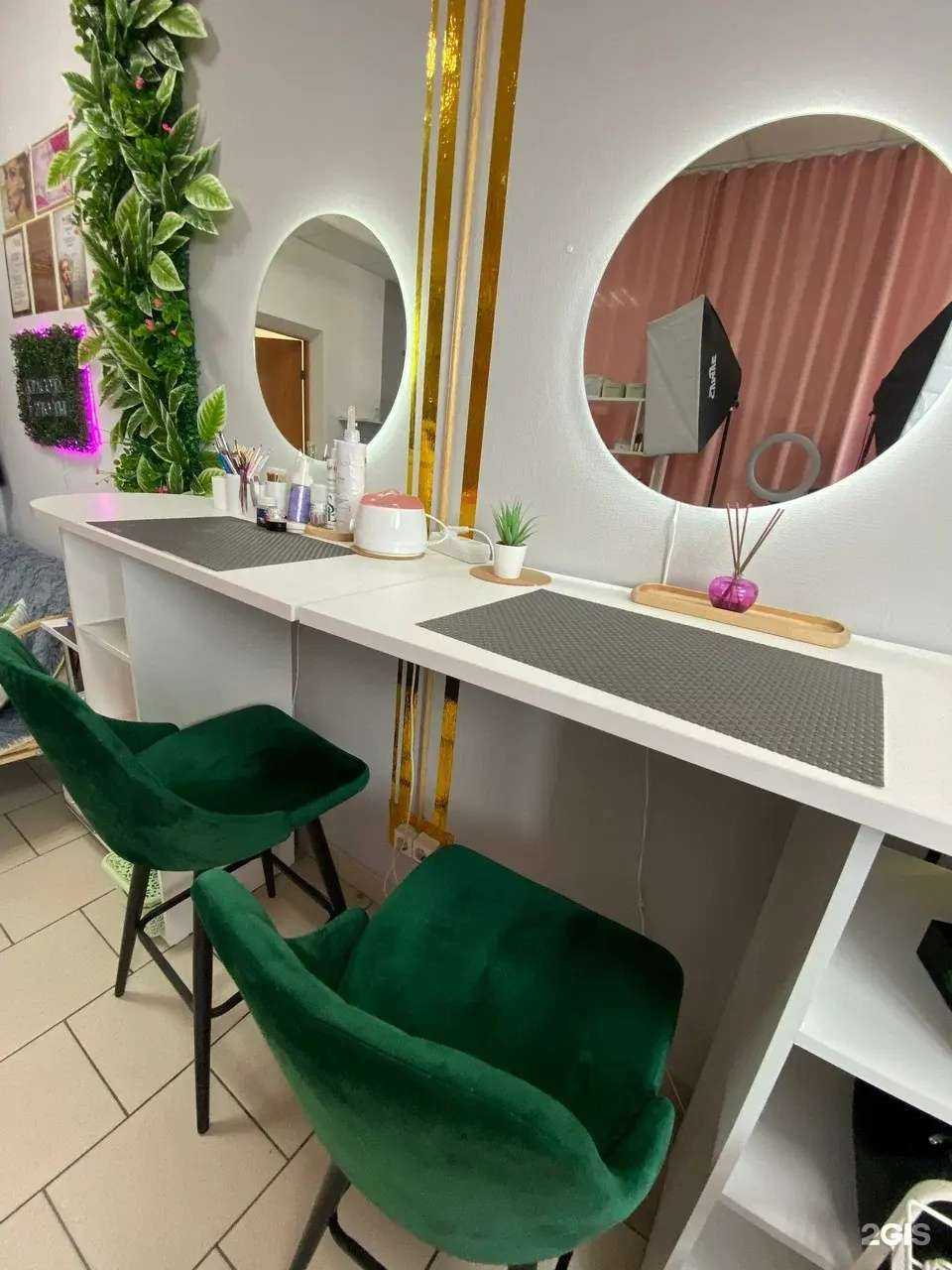 Отзывы на компанию Студия наращивания ресниц в Новосибирске c фото