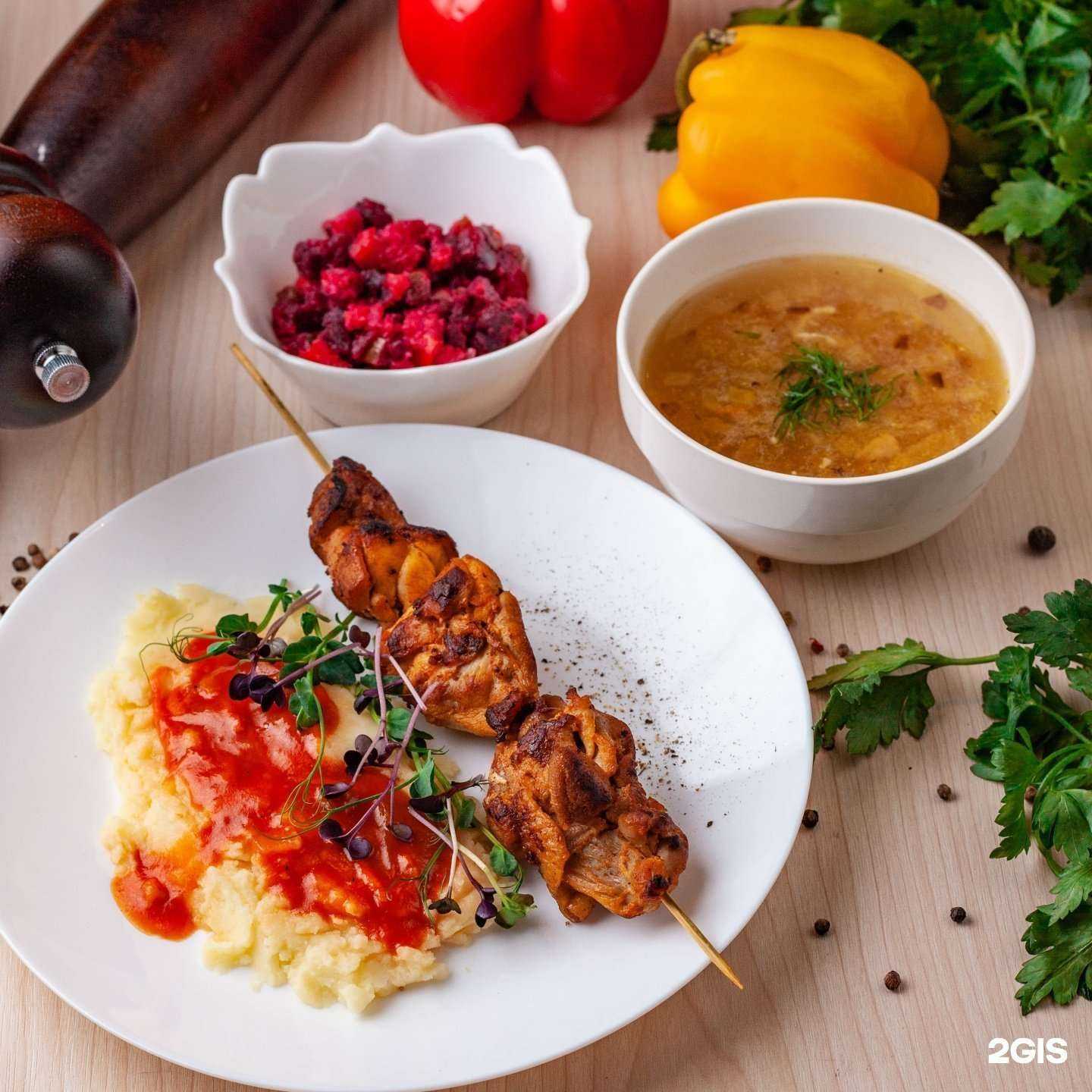 Отзывы на компанию Crunch cafe в г. Южно-Сахалинск c фото